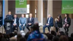 Axel Kicillof encabezó la apertura del Congreso Federal de Juventudes en La Plata, acompañado por los intendentes Pablo Descalzo y Julio Alak, y los ministros provinciales Andrés Larroque y Walter Correa.