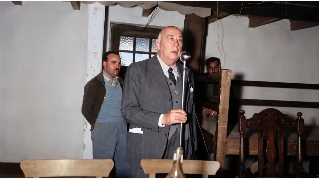 Manuel Fresco (1888–1971), médico radicado en Haedo, dirigente conservador y gobernador de la provincia de Buenos Aires durante la Década Infame (1936–1940), además de haber sido previamente comisionado municipal de Morón tras el golpe de 1930.