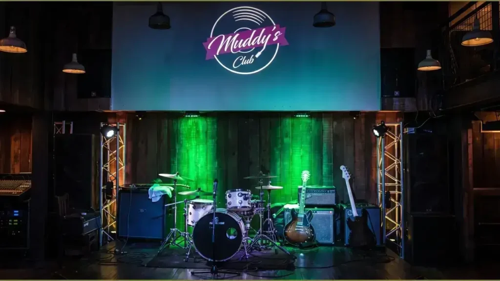 Muddy’s Club será el lugar de encuntro  de los futuros artistas.
