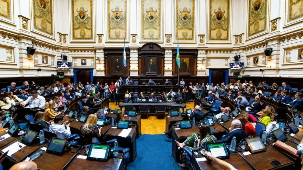 Dos proyectos, desde hace años, en  manos de los legisladores provinciales y aún sin resolución.