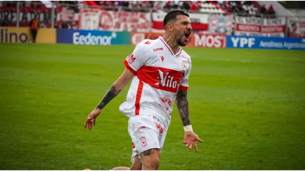 El empato levantó el ánimo de los jugadores pero los fallos del juez, lograron más.