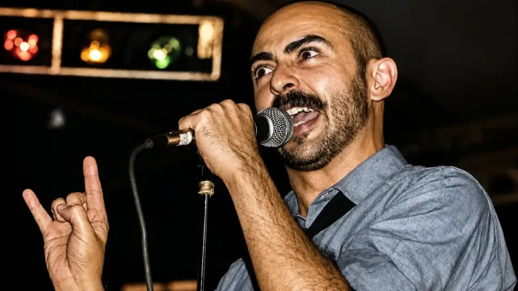Los buenos tiempos del Indio Solaria donde rockeaba en su juventud e cantaba poesía.
