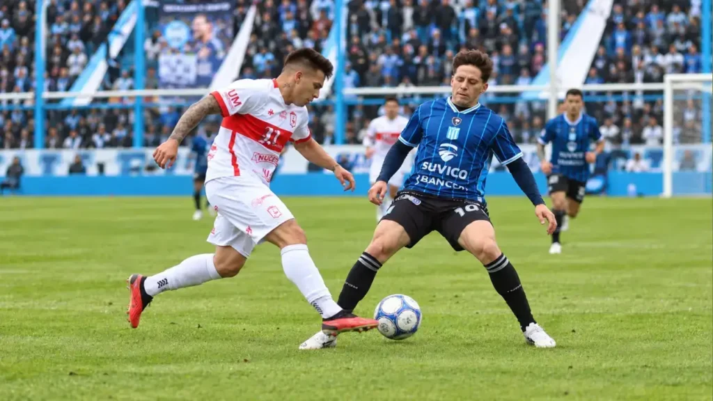 Las chances eran buenas para Morón, pero ayudó el empate de Ferrocarril Oeste contra Atlanta.