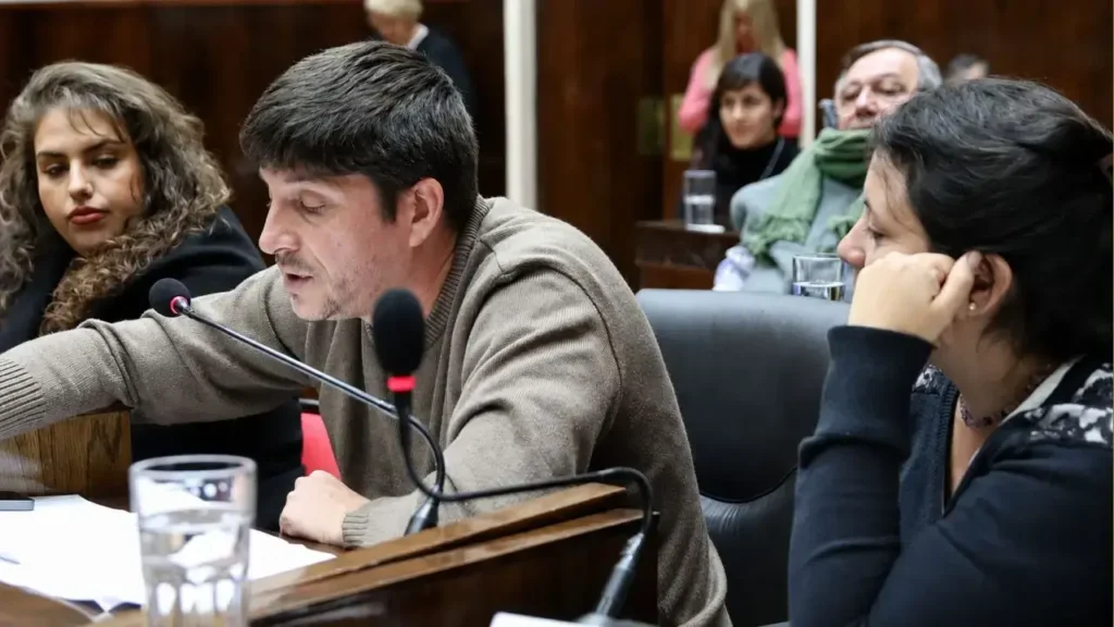 Agustín Ramponelli, la voz del oficialismo.