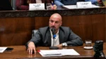 El Secretario de Seguridad de Morón, Damián Cardoso, se cruzó con María Laura Santillán en radio. El funcionario admitió falta de recursos y la cercanía de asentamientos como las principales causas.