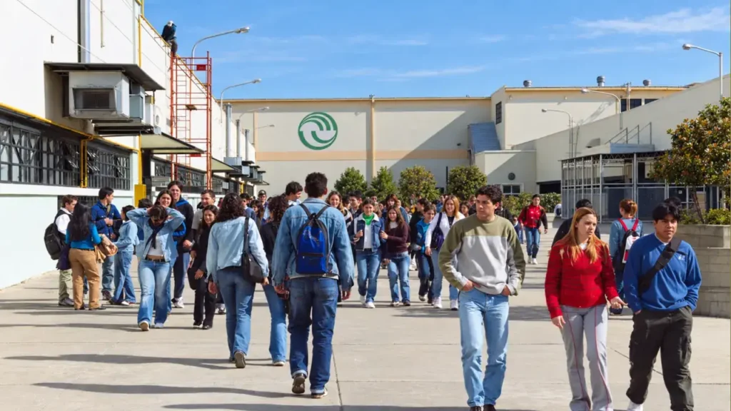 La creación de la Universidad de La Matanza fue todo un avance para ese Municipio.