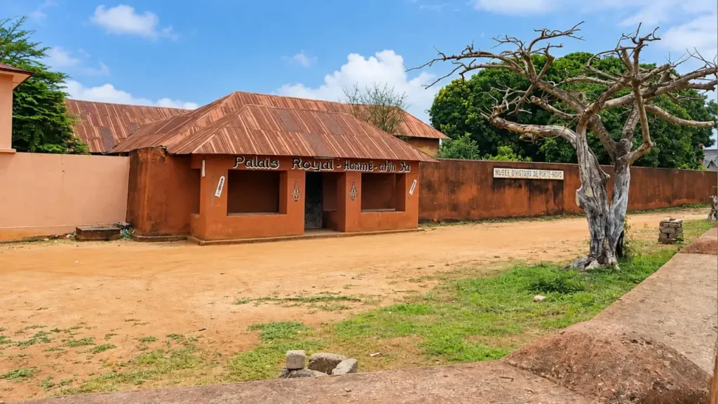 Museo Honmè (antiguo palacio real de los reyes de Hogbonu).