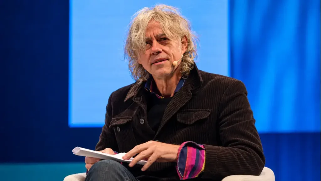 Bob Geldof, impulsor de Band Aid y Live Aid, durante una intervención pública.
