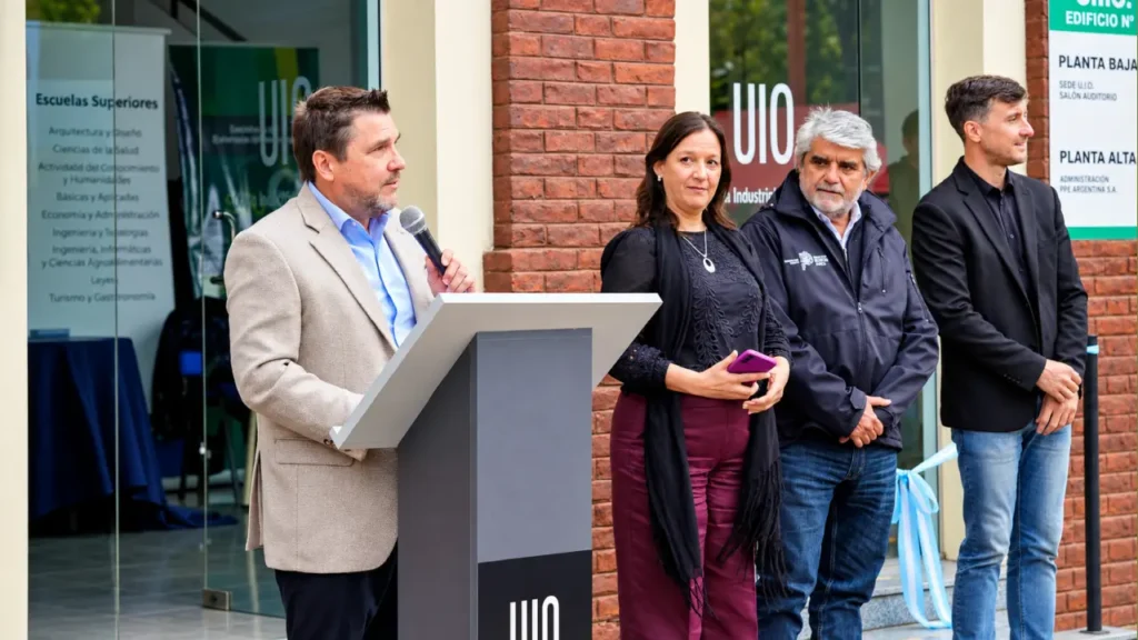 Egardo Gámbaro, Presidente de la Unión Industrial del Oeste, abre la Expo UIO TEC 2026.