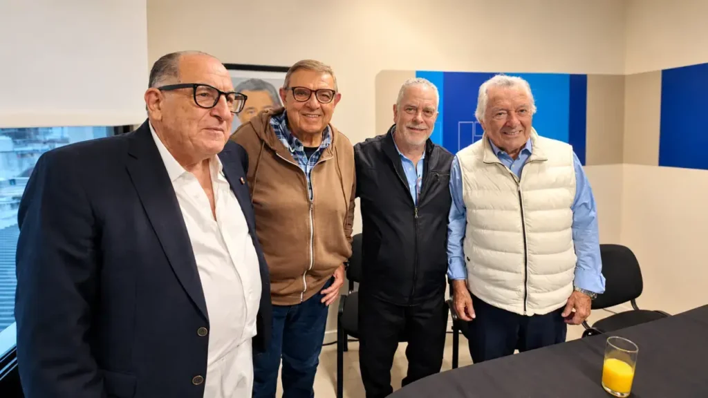 Un combo potente que puede armar flor de interna: Bruno, Achinelli, Alvarez y Barrionuevo.