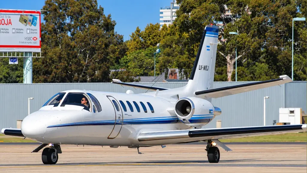 Un Cessna 550 Citation fabricado en 1993. Se lo dejó impecable por US$3.358.001. Un Cessna Citation II, en su versión más cara, sale US$ 1.800.000.