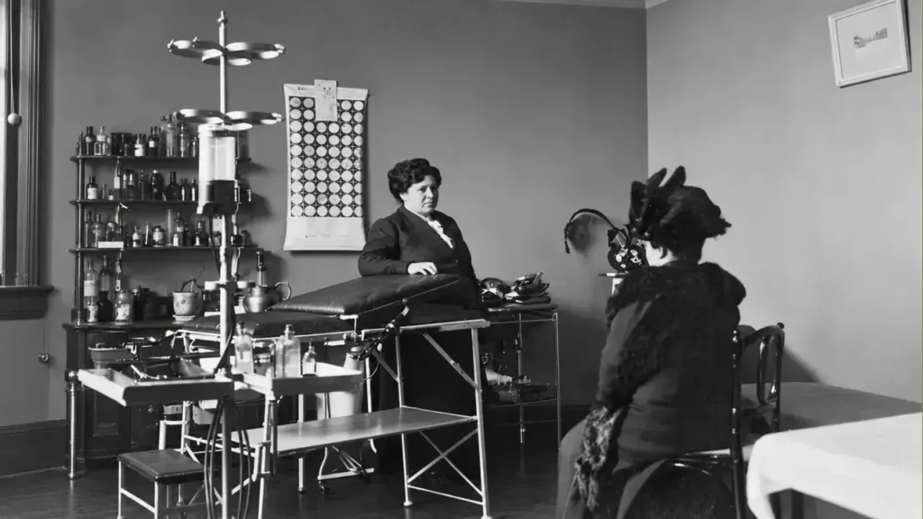 Julieta Lanteri era médica y residía en la Ciudad de Buenos Aires por lo tanto complía todos los requisitos. Se inscribió y voto.