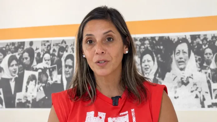 María Paula Inama Macedo, nieta recuperada nº 139, inscriptta en Merlo y asistida por ujn traumatólogo el día del parto.